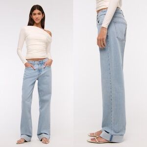 A&F ABERCROMBIE & FITCH THE BAGGY LOW RISE CUFFED HEM 25 / 0S